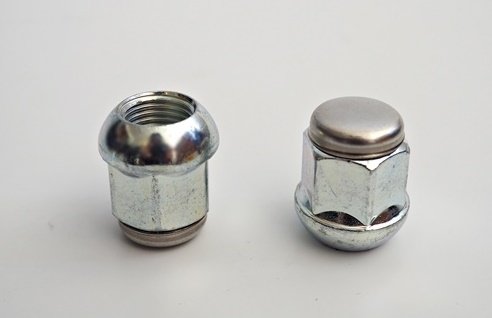 Møtrik 14X1,5 27 H19 sfer D32R (300)