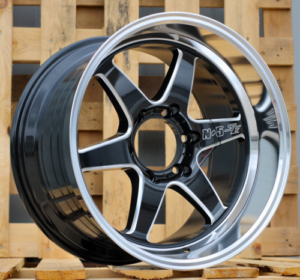 RACINGLINE R18x10.5 6X139.7 ET 12 106.1 D1668 Black+Polished Lip (BLPL) For RACIN (K3) (Milling)