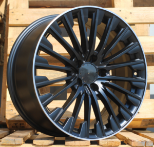RACINGLINE R18x8 5X112 ET 43 66.6 FBX132 Black Half Matt+Polished Lip (BLHMPL) For MER (Z5) (HYBRID FORGED)
