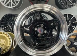 Alpina Spyder style for E30 17X8J 4X100 ET30 73.1 Black with polished lip