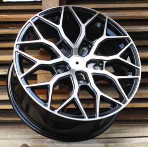 RACINGLINE R18x8 5X160 ET 50 65.1 I0319 (IN-LD1) Black Polished (MB) For RACIN (K7) (Gloss Black Polished Style Vossen (max 1100kg)