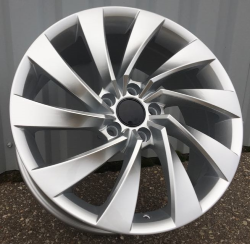 RACINGLINE R19x8 5X112 ET 40 57.1 B5083 (IN1072) Silver Shining (SS) For VW (K8)