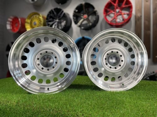 VW Classic Steel Design15X8J 4X100/5X100 ET25 73.1 Silver with Diamond Cut lip ( BMW E30, VW Golf/Jetta, AUDI 80/Coupe/A3, Mazda MX )