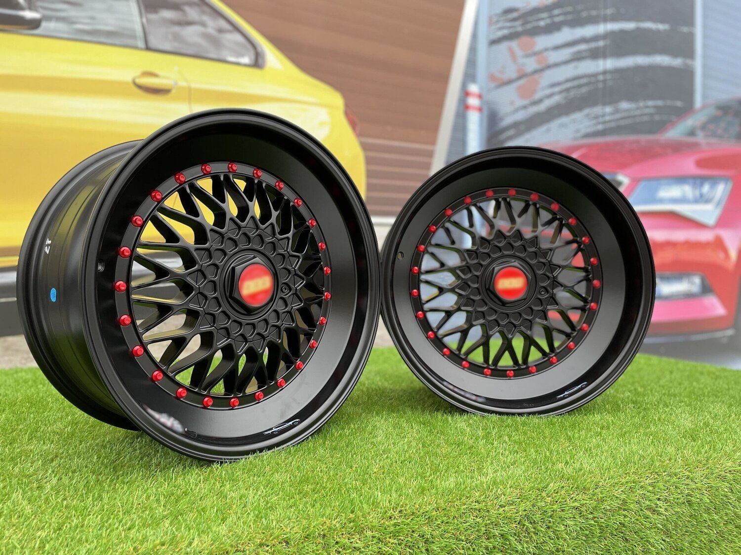 BBS RS Slant Lip Style 18X9.5J 5X112/5X120 ET25 74.1 Black half matt with red rivets (Audi A4/A6, VW Golf/Jetta, Mercedes E/S/SL/CL, BMW 3-5-6-8 E46/E90/E39/E60) 2