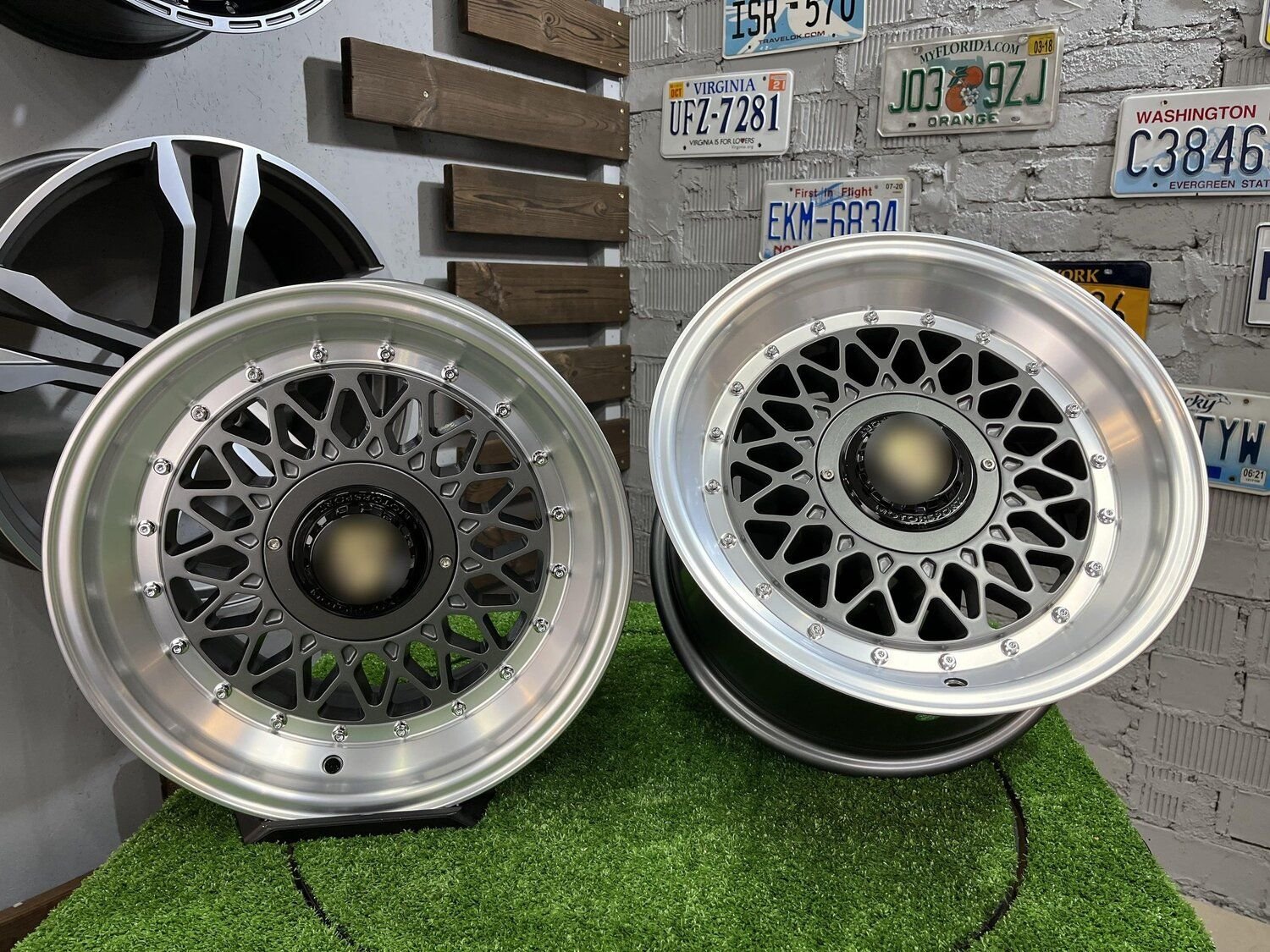 Porsche Mesh Mags BBS Design 15X8J 4X100/4X108 ET25 73.1 Grey gunmetal with polished lip ( BMW E30, VW Golf/Jetta, AUDI 80/90/200/Coupe ) 3