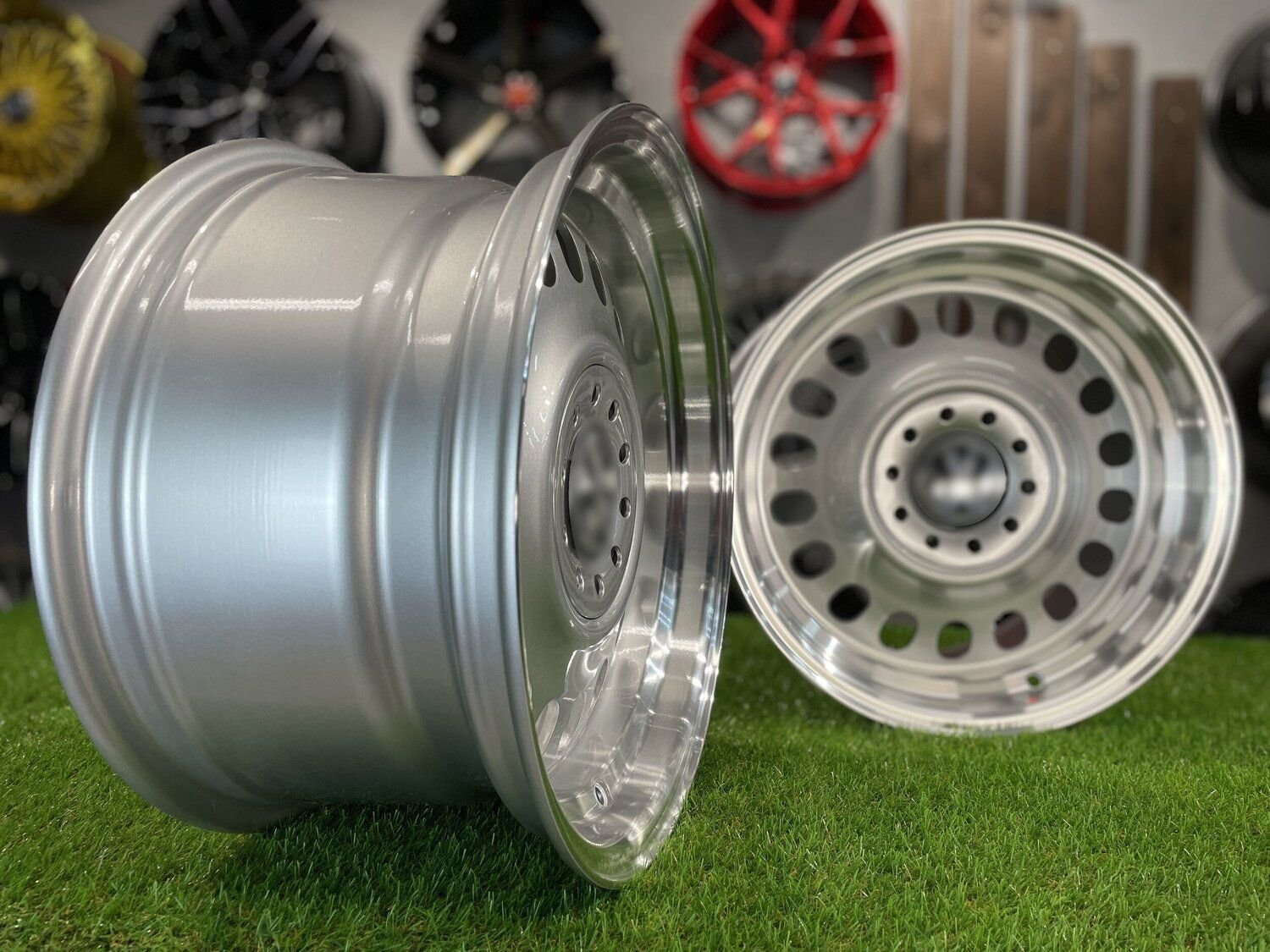 VW Classic Steel Design15X8J 4X100/5X100 ET25 73.1 Silver with Diamond Cut lip ( BMW E30, VW Golf/Jetta, AUDI 80/Coupe/A3, Mazda MX ) 4