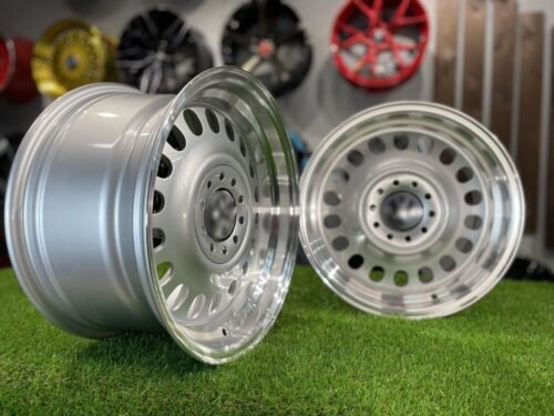VW Classic Steel Design15X8J 4X100/5X100 ET25 73.1 Silver with Diamond Cut lip ( BMW E30, VW Golf/Jetta, AUDI 80/Coupe/A3, Mazda MX )