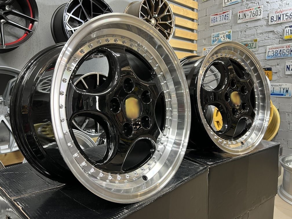 Porsche 964 Turbo speedline style 18X9.5J 5X130 ET50 71.56 Black with lip machined 5