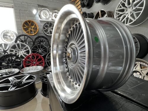 Emitz Grey JDM style 15X8J 4X100/5X100 ET0 73.1 Grey with polished lip