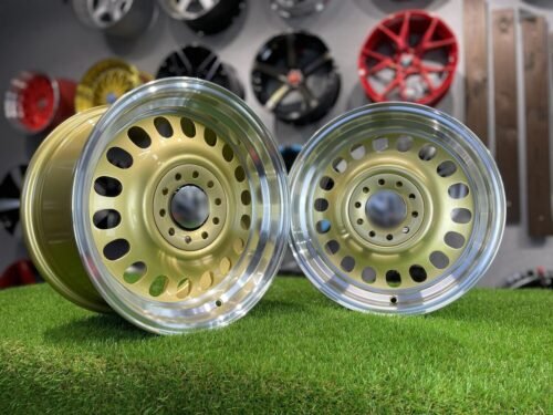 VW Classic Steel Design15X8J 4X100/5X100 ET25 73.1 Gold with Diamond Cut lip ( BMW E30, VW Golf/Jetta, AUDI 80/Coupe/A3, Mazda MX )