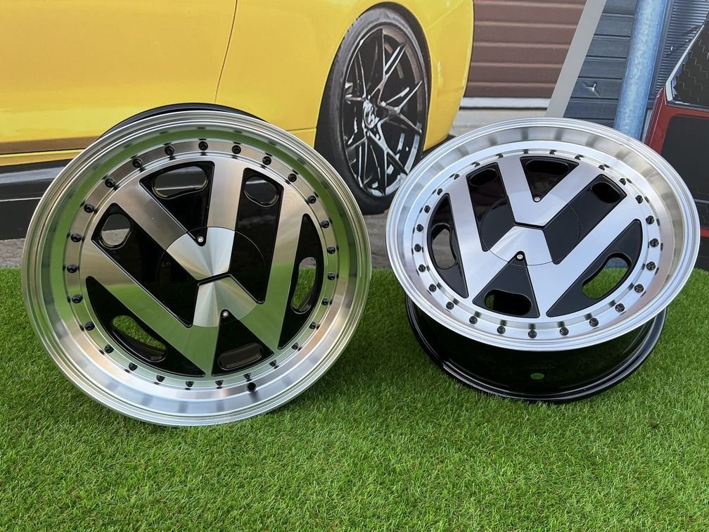 VW Classic style 16X7J 5X100 ET30 57.1 Black with face machined 3