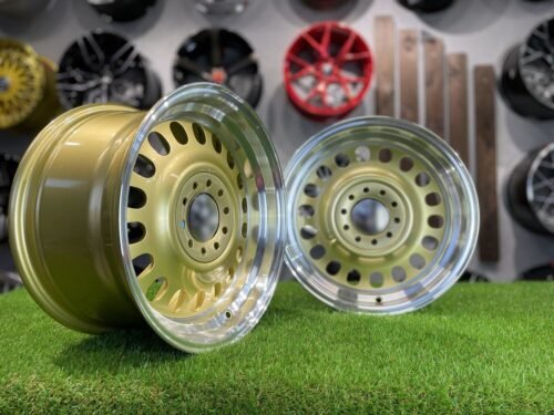 VW Classic Steel Design15X8J 4X100/5X100 ET25 73.1 Gold with Diamond Cut lip ( BMW E30, VW Golf/Jetta, AUDI 80/Coupe/A3, Mazda MX )