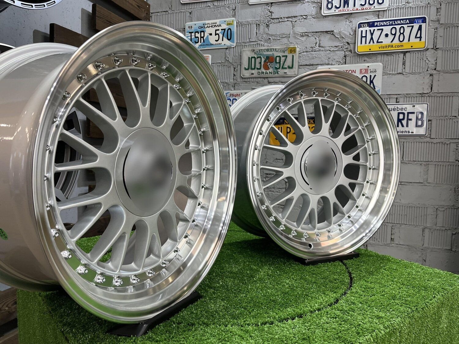 Laredo BBS LM style 17X8.5J 5X112/5X120 ET20 73.1 Silver with Diamond cut lip ( Audi A4/A6, VW Golf/Jetta, Mercedes E/S/SL/CL, BMW 3-5-6-8 E46/E90/E39/E60 ) 5