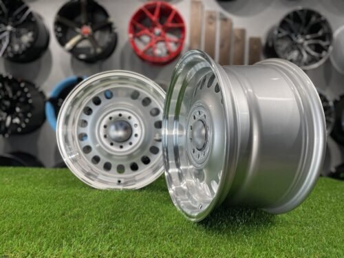 VW Classic Steel Design15X8J 4X100/5X100 ET25 73.1 Silver with Diamond Cut lip ( BMW E30, VW Golf/Jetta, AUDI 80/Coupe/A3, Mazda MX )