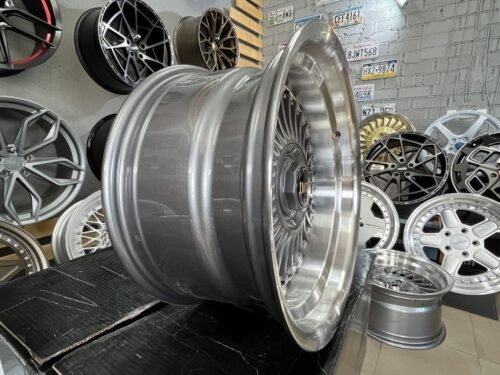 Emitz Grey JDM style 15X8J 4X100/5X100 ET0 73.1 Grey with polished lip