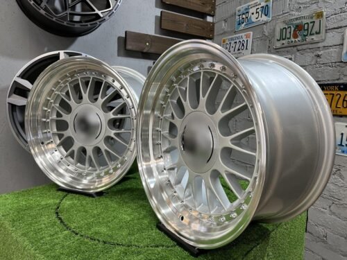 Laredo BBS LM style 17X8.5J 5X112/5X120 ET20 73.1 Silver with Diamond cut lip ( Audi A4/A6, VW Golf/Jetta, Mercedes E/S/SL/CL, BMW 3-5-6-8 E46/E90/E39/E60 )