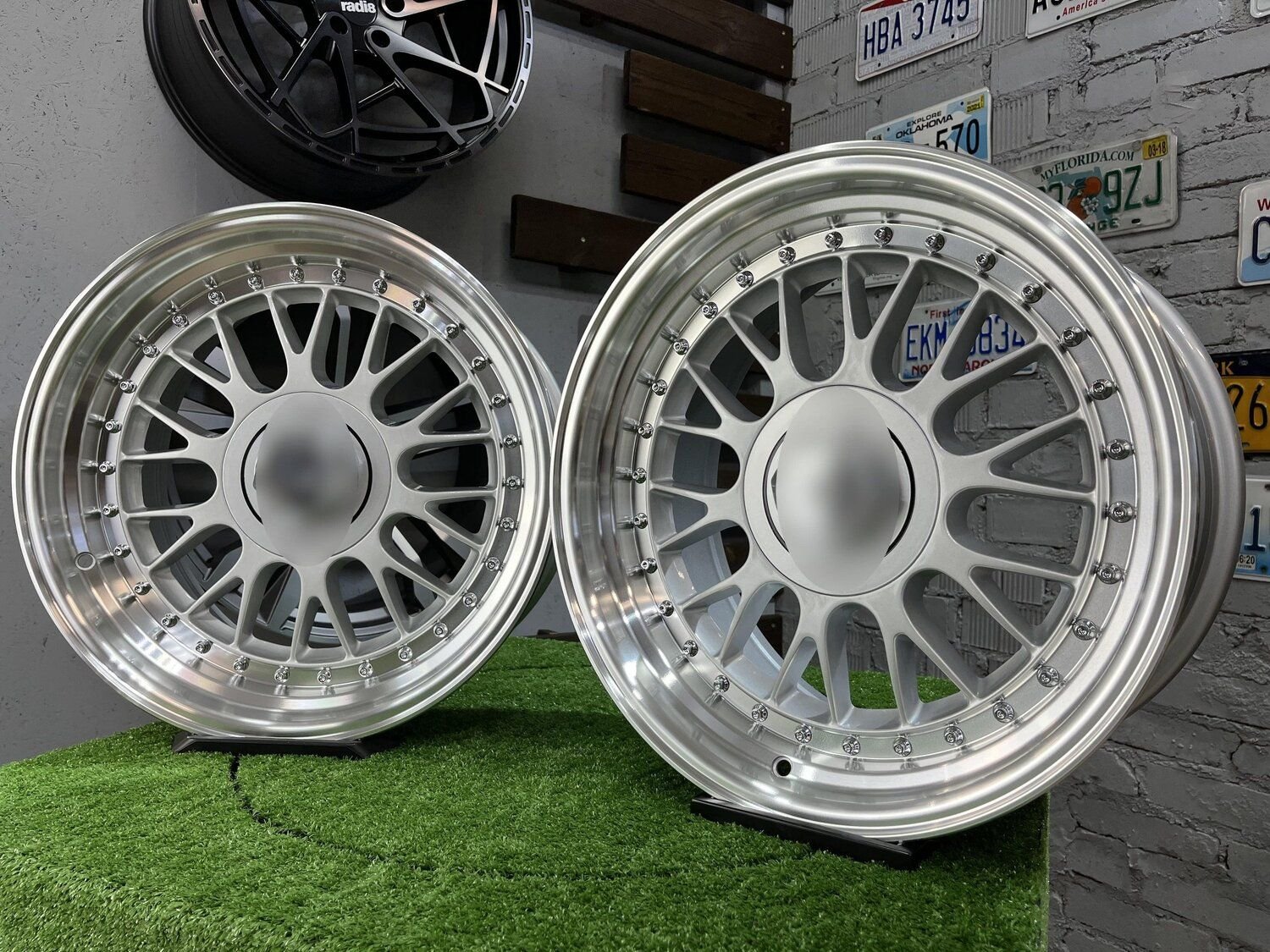 Laredo BBS LM style 17X8.5J 5X112/5X120 ET20 73.1 Silver with Diamond cut lip ( Audi A4/A6, VW Golf/Jetta, Mercedes E/S/SL/CL, BMW 3-5-6-8 E46/E90/E39/E60 ) 10