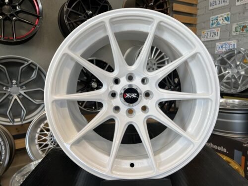 JDM Multi spoke 15X8.25J 4X100/4X114.3 ET0 73.1 White