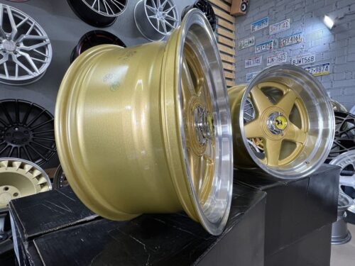 Ferrari Azev style 17X10J 4X100/4X114.3 ET15 73.1 Gold with polished lip