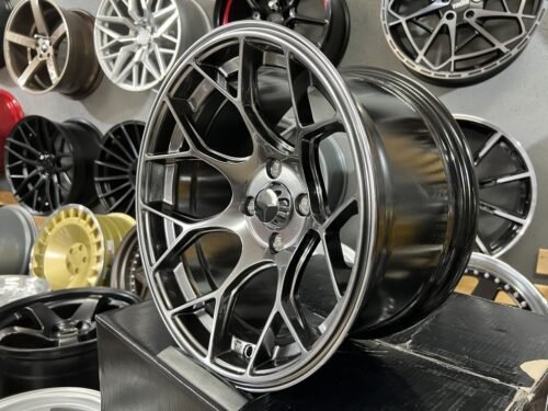 HRE Concave style 15X8.25J 4X100 ET0 73.1 Hyper black