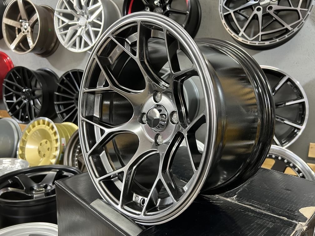 HRE Concave style 15X8.25J 4X100 ET0 73.1 Hyper black 3