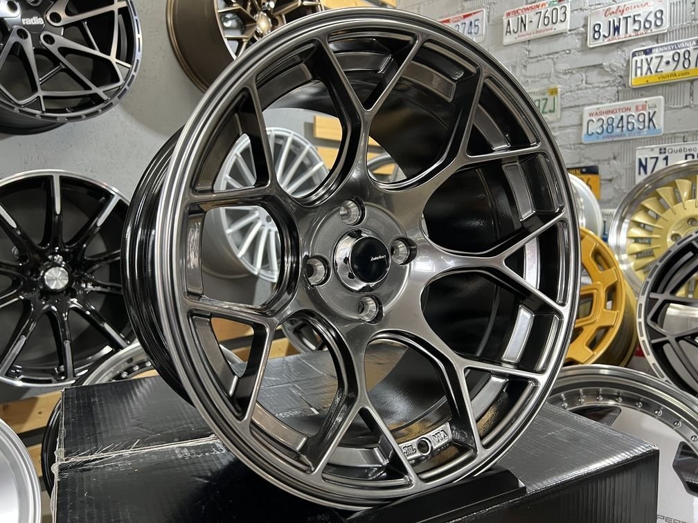 HRE Concave style 15X8.25J 4X100 ET0 73.1 Hyper black 5