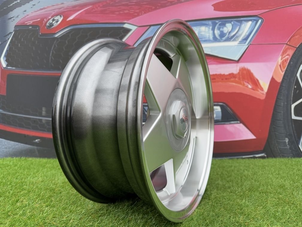 Borbet A Style R16X7J 4x100/4x114.3 ET20 67.1 Silver with Diamond cut lip for BMW E30, Audi, VW 7