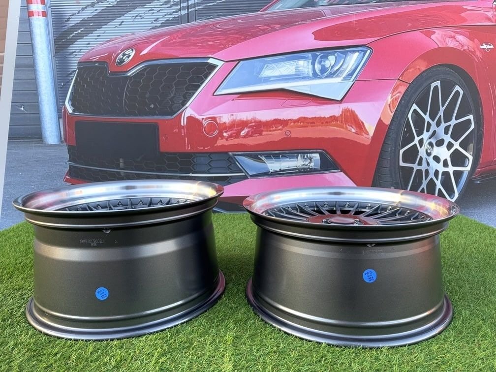 Alpina Classic Style R17X8J 5X112/5X120 ET20 72.6 Grey with Diamond cut lip and silver rivets 6
