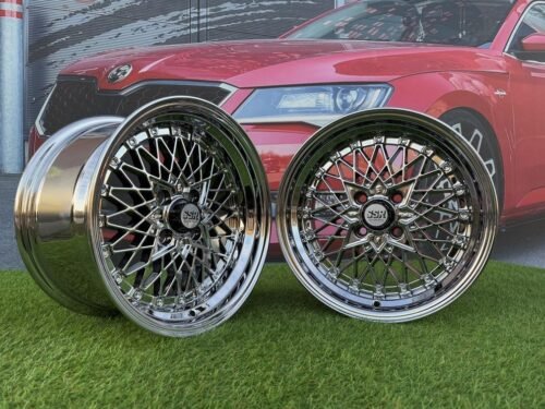 SSR Mesh Formula Style R15X8.25J 4X100 ET20 73.1 Chrome