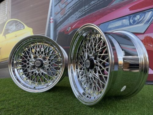 SSR Mesh Formula Style R15X8.25J 4X100 ET20 73.1 Black chrome with Gold Rivets