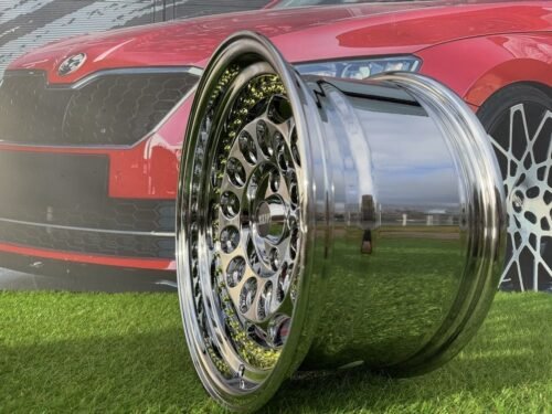 HVN Rotiform Style  R15X8J 4X100 ET10 73.1 Black chrome with Gold Rivets