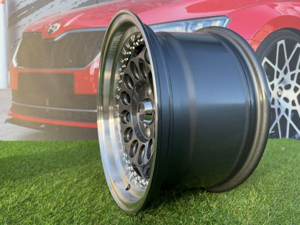 HVN Rotiform Style  R15X8J 4X100 ET10 73.1 Grey with Diamond cut lip 9