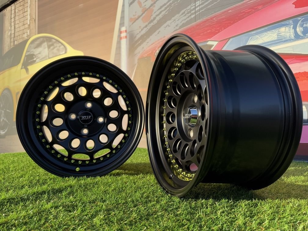 HVN Rotiform Style  R15X8J 4X100 ET10 73.1 Matt Black with Gold rivets 4