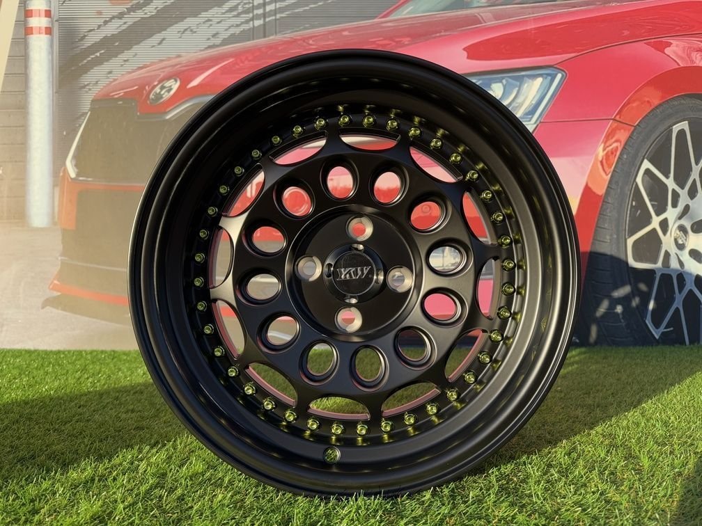 HVN Rotiform Style  R15X8J 4X100 ET10 73.1 Matt Black with Gold rivets 7