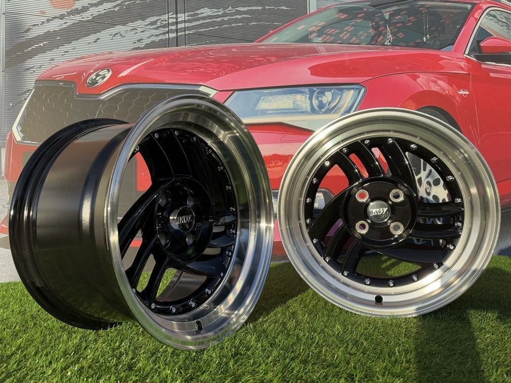 HIRO V1-R Style  R15X8.5J 4X100 ET10 73.1 Gloss Black with Diamond cut lip 3