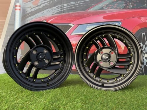 HIRO V1-R Style R15X8.5J 4X100 ET10 73.1 Matt Black with Gold rivets