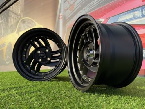 HIRO V1-R Style R15X8.5J 4X100 ET10 73.1 Matt Black with Gold rivets