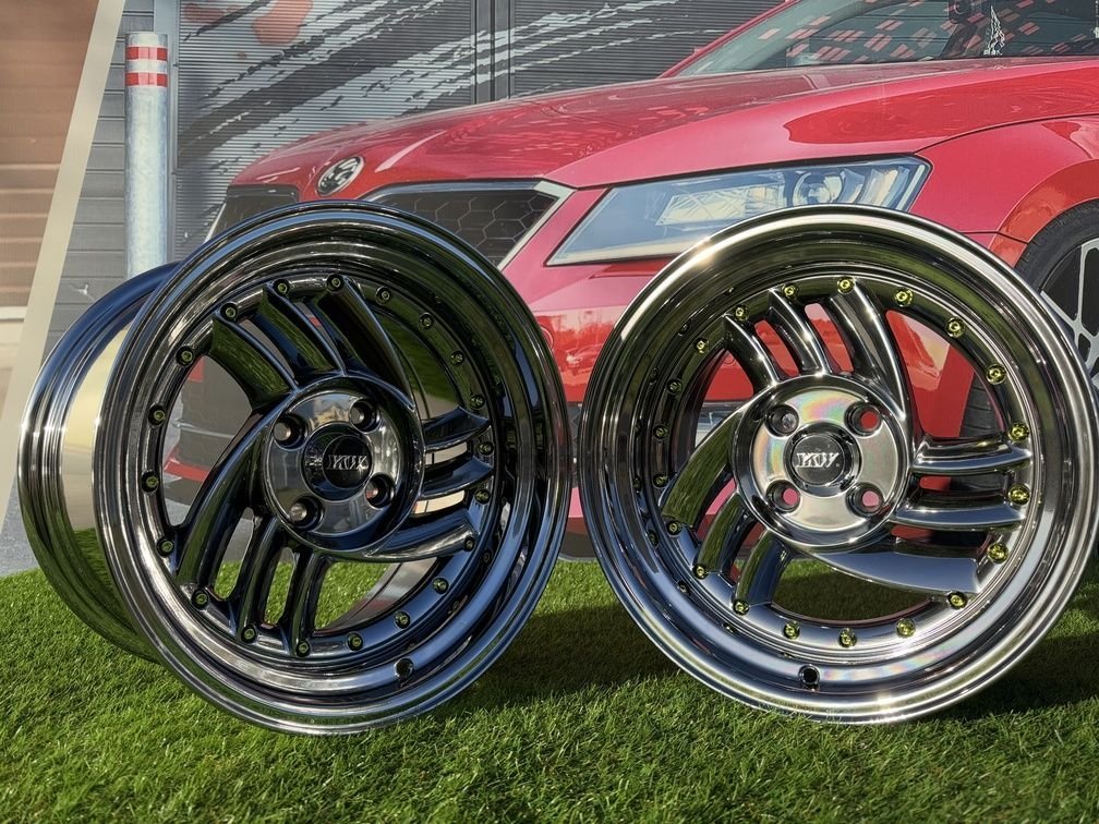 HIRO V1-R Style R15X8.5J 4X100 ET10 73.1 Black chrome with gold rivets