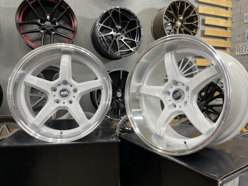 JDM Work Concept Style 18X9.5 5X114.3 ET22 73.1 White with machined lip