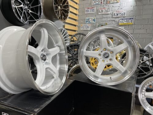 JDM Work Concept Style 18X9.5 5X114.3 ET22 73.1 White with machined lip