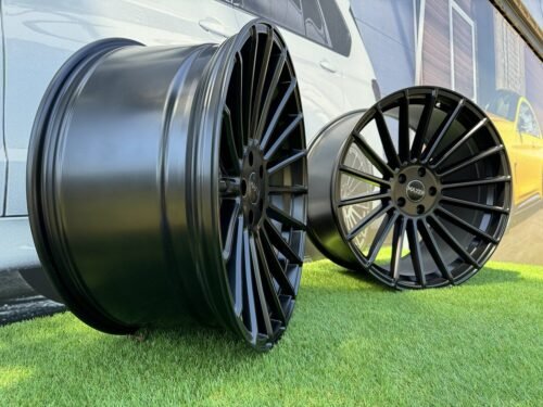 Haxer HX010 22x9 5x112 ET30 66,6 Black half matt