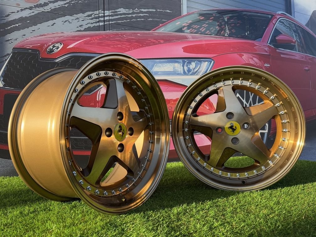 Ferrari 348 Style R17X8.5J 4X100 ET30 73.1 Bronze with silver rivets 2