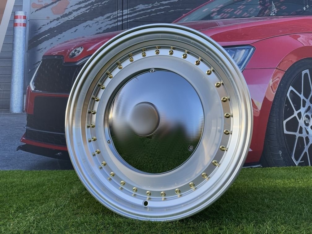 Smoothie Classic Style R17X7.5J 5X100/5X112 ET30 73.1 White with Diamond cut lip and gold rivets 10