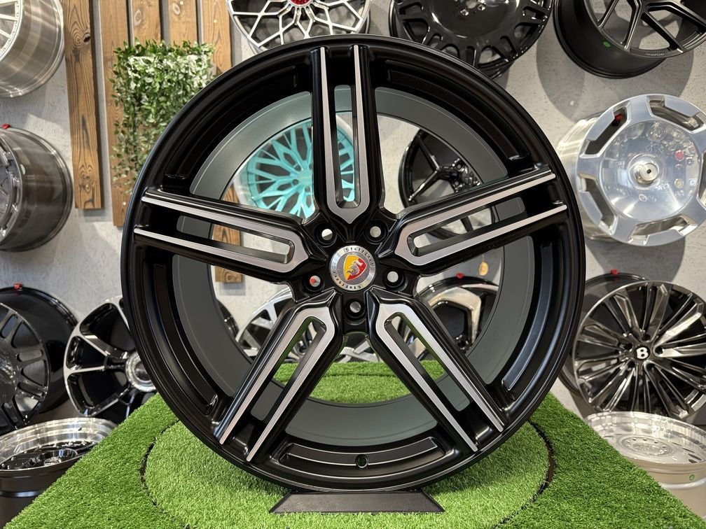 Haxer HF1 20X9J 5X114.3 ET35 73.1 Black polished