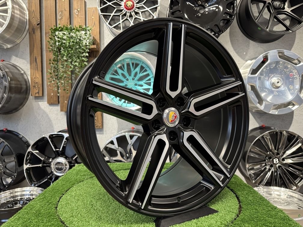 Haxer HF1 20X9J 5X114.3 ET35 73.1 Black polished 5