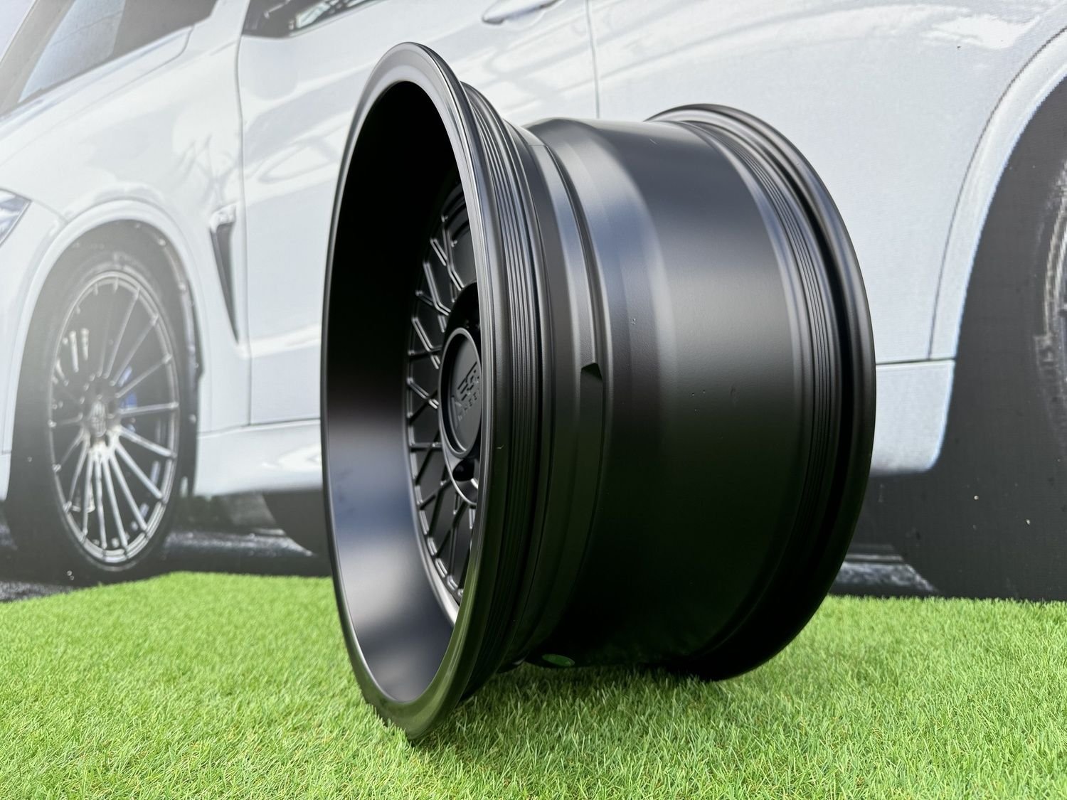 Negu N05 R17X8.5J 6X139.7 ET0 110 Satin Black 6