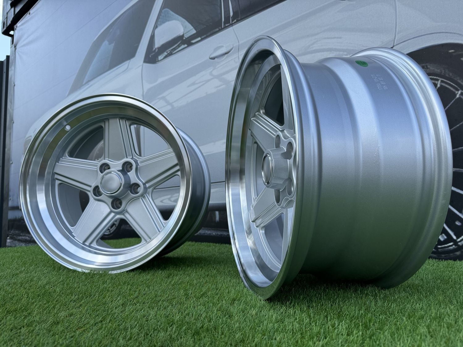 Mercedes Benz AMG Penta style R17x9 5X112 ET12 66.6 Silver with diamond cut lip 10