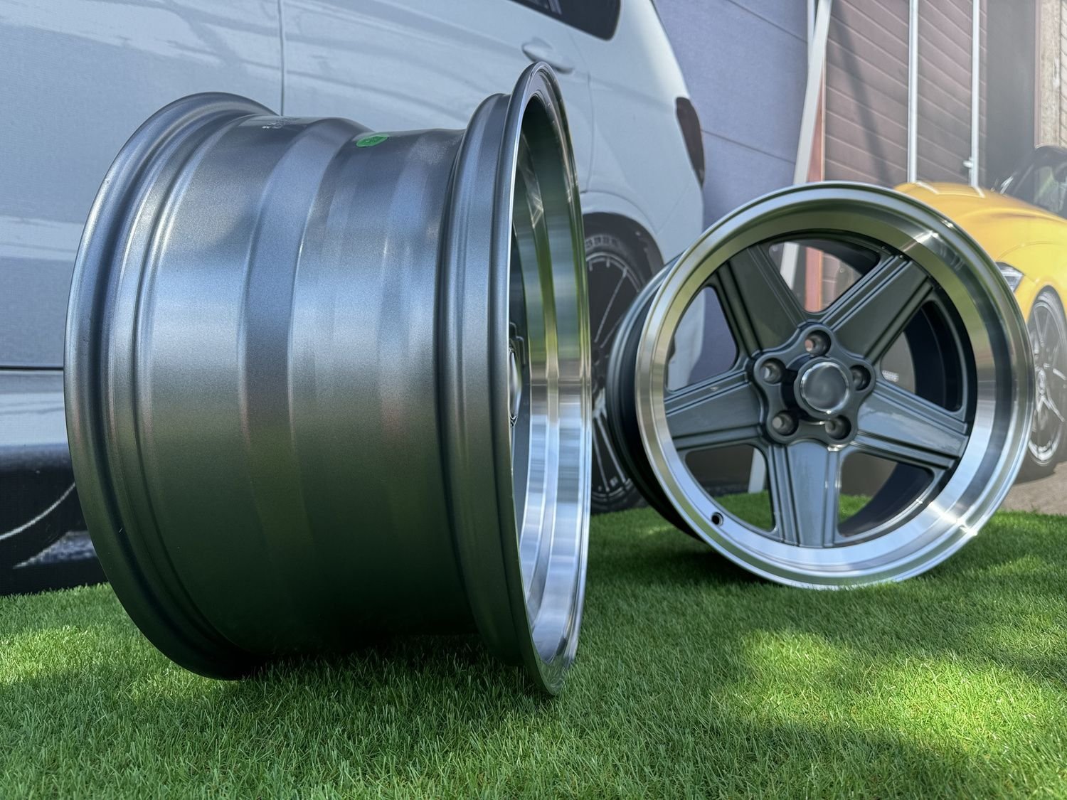 Mercedes Benz AMG Penta style R17x8 5X112 ET12 66.6 Gunmetal with Diamond Cut lip 7