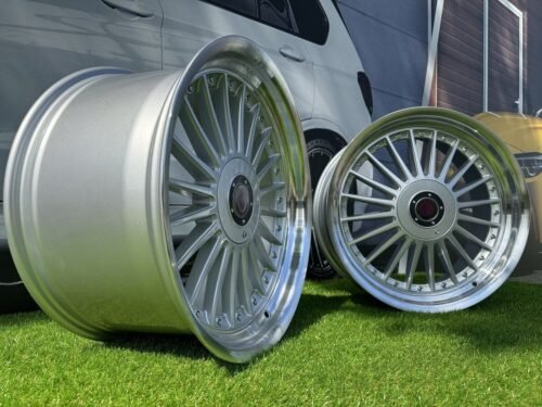 Alpina style with lip 18X10J 4X100/4X108 ET15 73.1 Silver with polished lip for