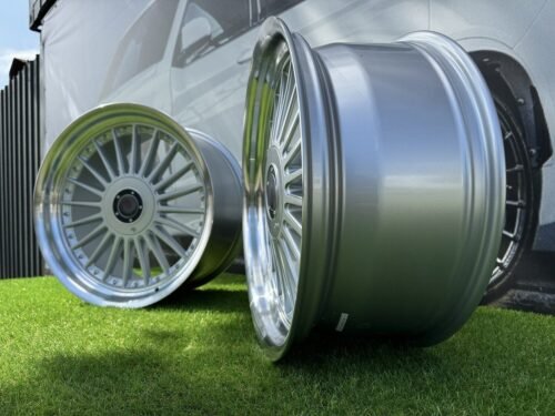 Alpina style with lip 18X10J 4X100/4X108 ET15 73.1 Silver with polished lip for